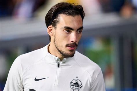 Regis Le Bris Sunderland transfer admission as Simic deal close .